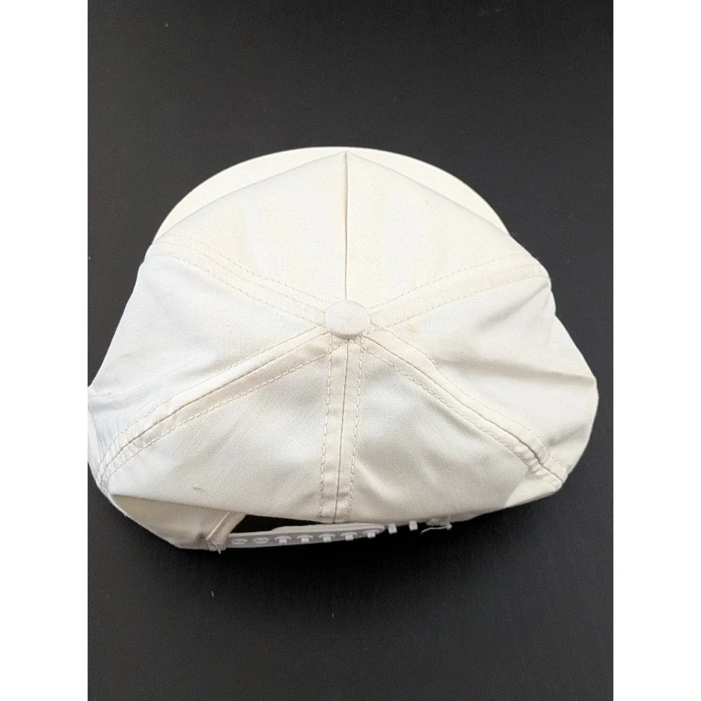 Vintage Red Wing Logo Snapback‎ Hat Cream Off White Swingster OSFM